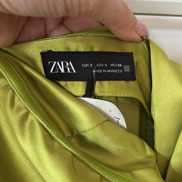 ZARA | Rare Blogger’s Fave Lime Satin Sleeveless Jump Suit Romper - Picture 9 of 16